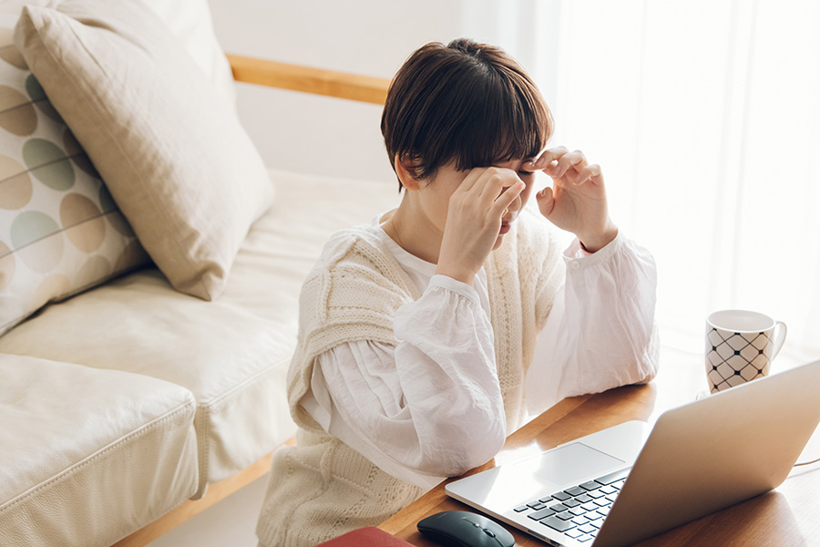 ⽬・⼝・⽪膚の症状